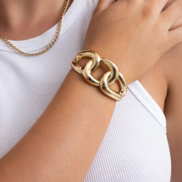 Raegan Cuff - Picture 1 of 1